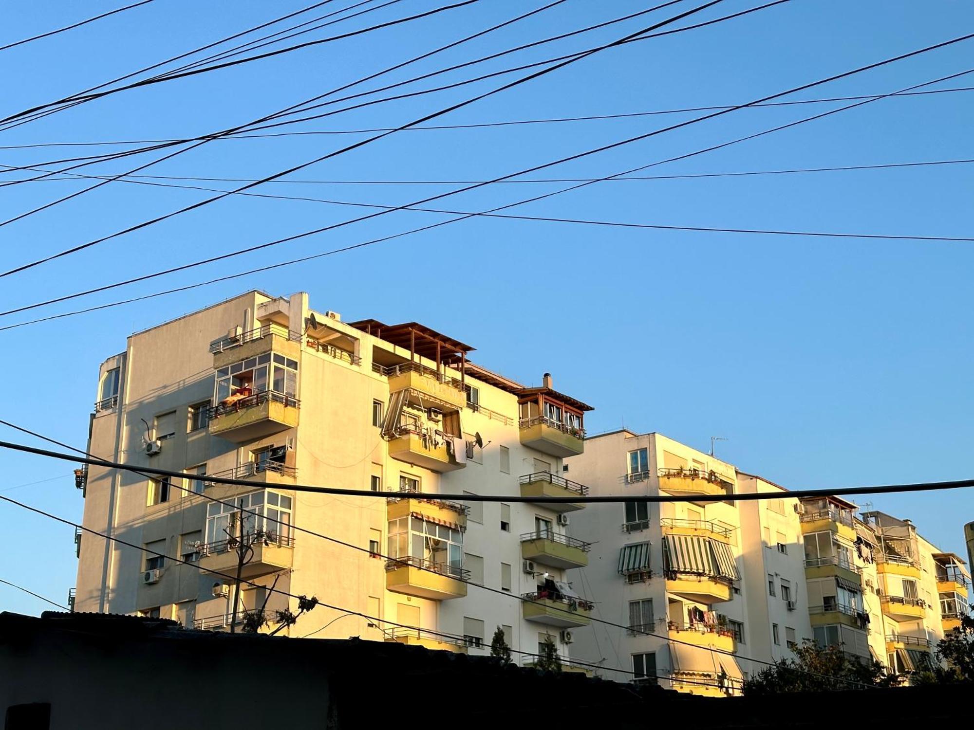 Skyview Oasis Premium Tirana