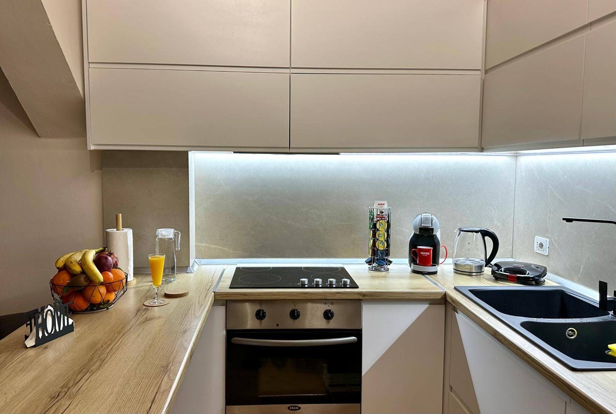 Skyview Oasis Premium Apartment